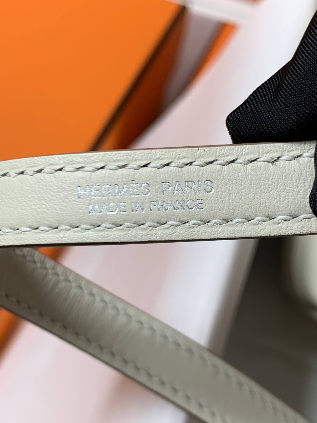 Shebag hand made Hermes 2424 bag in white leather review(Feb 2026 updated)-Best Quality designer Bag Review, and online shopping, designer bag ru Shebag hand made Hermes 2424 bag in white leather review(Feb 2026 updated)-Best Quality designer Bag Review, and online shopping, designer bag ru
