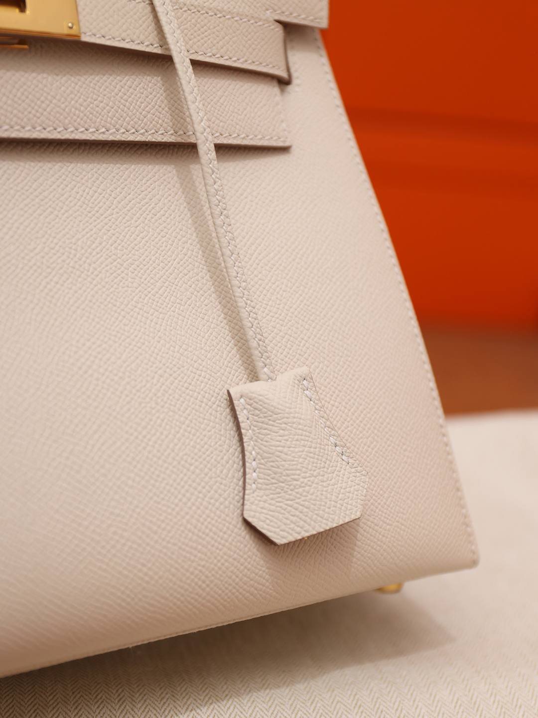 Shebag top replica handmade Hermes Kelly 28 in white epsom out stitching bag review(Feb 2026 updated)-Best Quality designer Bag Review, and online shopping, designer bag ru Shebag top replica handmade Hermes Kelly 28 in white epsom out stitching bag review(Feb 2026 updated)-Best Quality designer Bag Review, and online shopping, designer bag ru