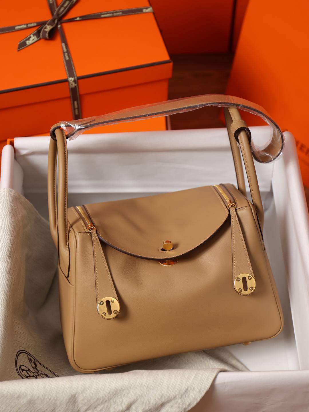 Shebag handmade Hermes Lindy 26 bag swift leather brown bag review(Feb 2026 updated)-Best Quality designer Bag Review, and online shopping, designer bag ru