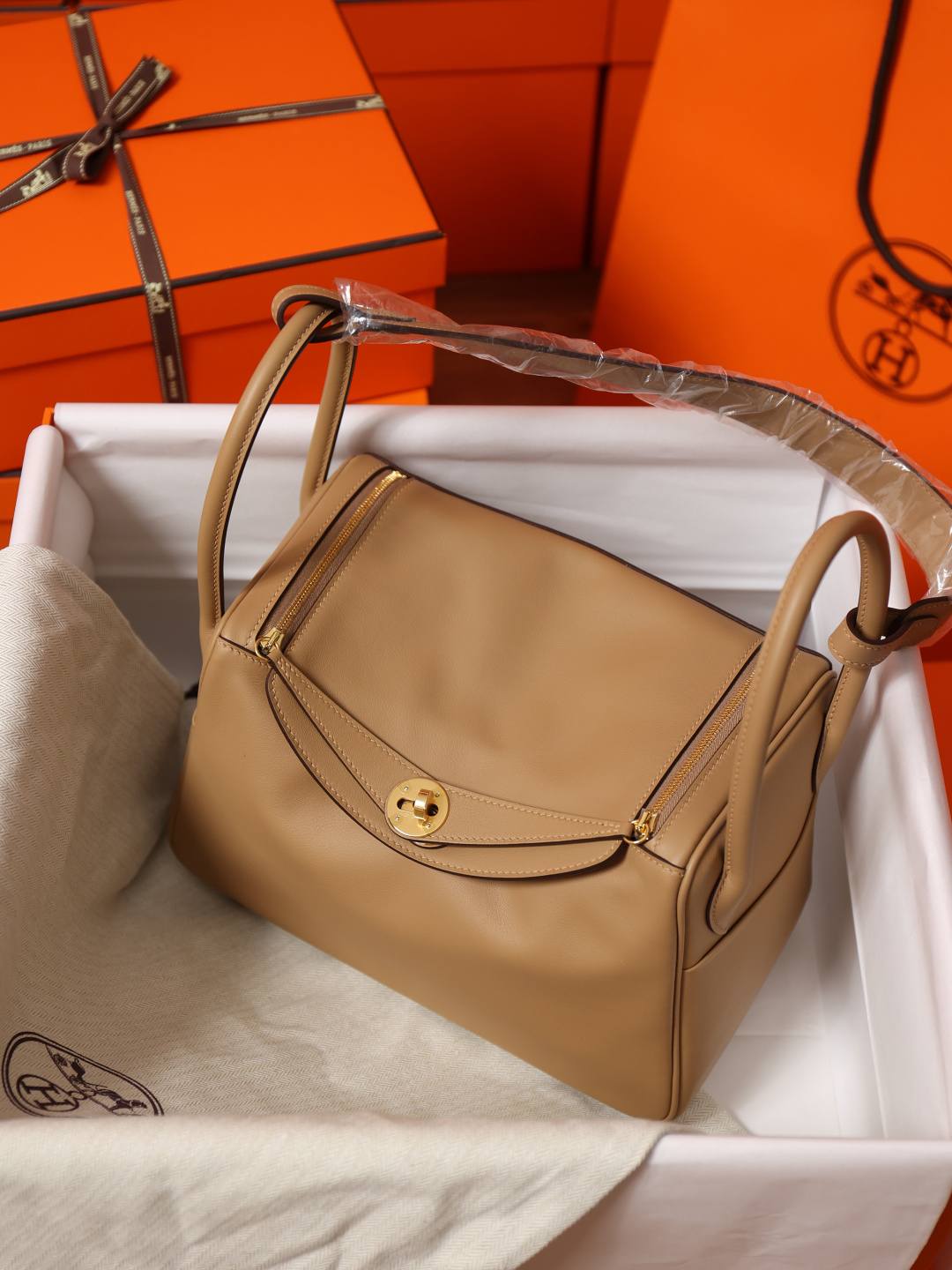 Shebag handmade Hermes Lindy 26 bag swift leather brown bag review(Feb 2026 updated)-Best Quality designer Bag Review, and online shopping, designer bag ru
