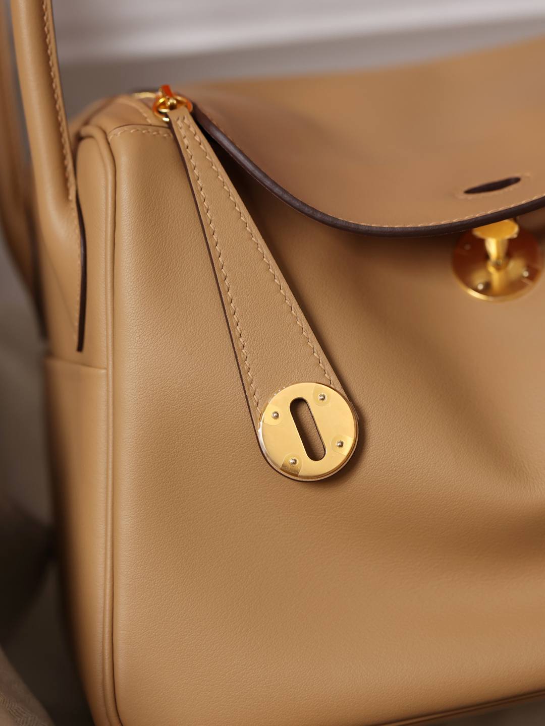 Shebag handmade Hermes Lindy 26 bag swift leather brown bag review(Feb 2026 updated)-Best Quality designer Bag Review, and online shopping, designer bag ru