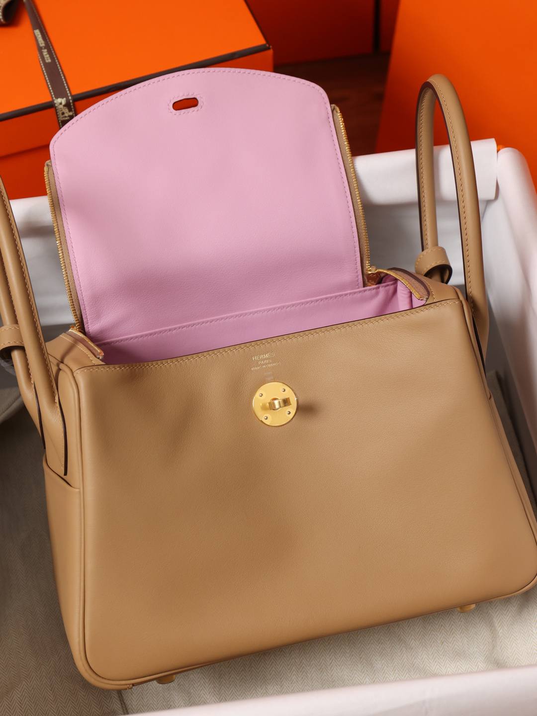 Shebag handmade Hermes Lindy 26 bag swift leather brown bag review(Feb 2026 updated)-Best Quality designer Bag Review, and online shopping, designer bag ru