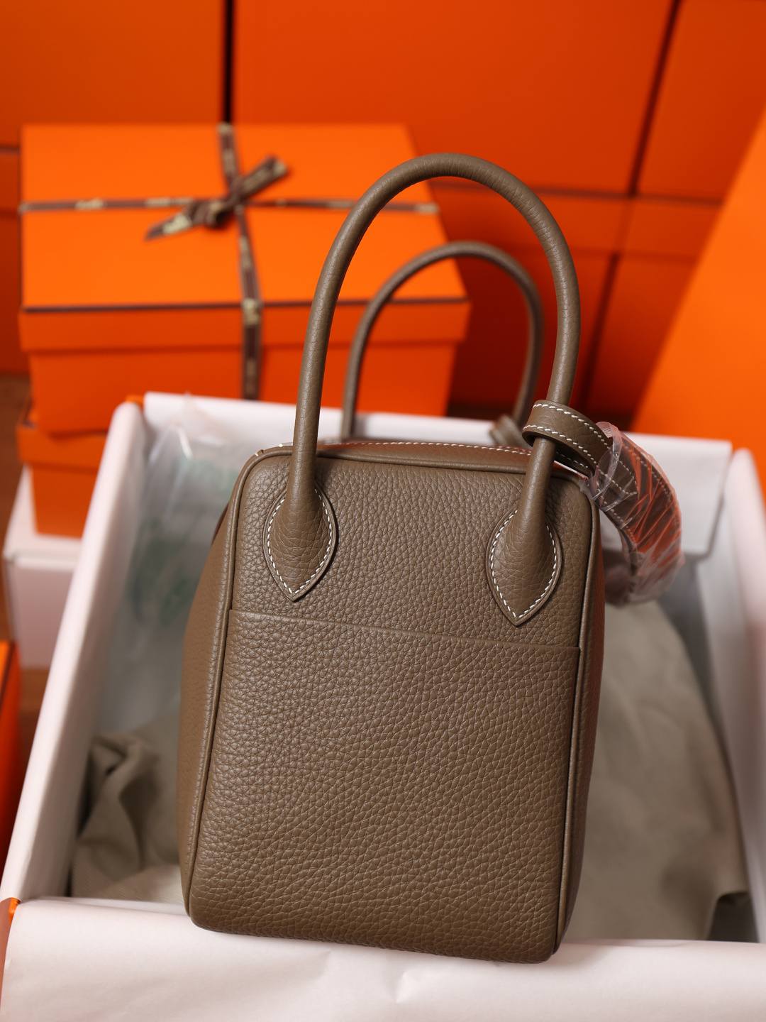 Shebag handmade Hermes Lindy 26 bag in togo elephante grey bag review(Feb 2026 updated)-Best Quality designer Bag Review, and online shopping, designer bag ru