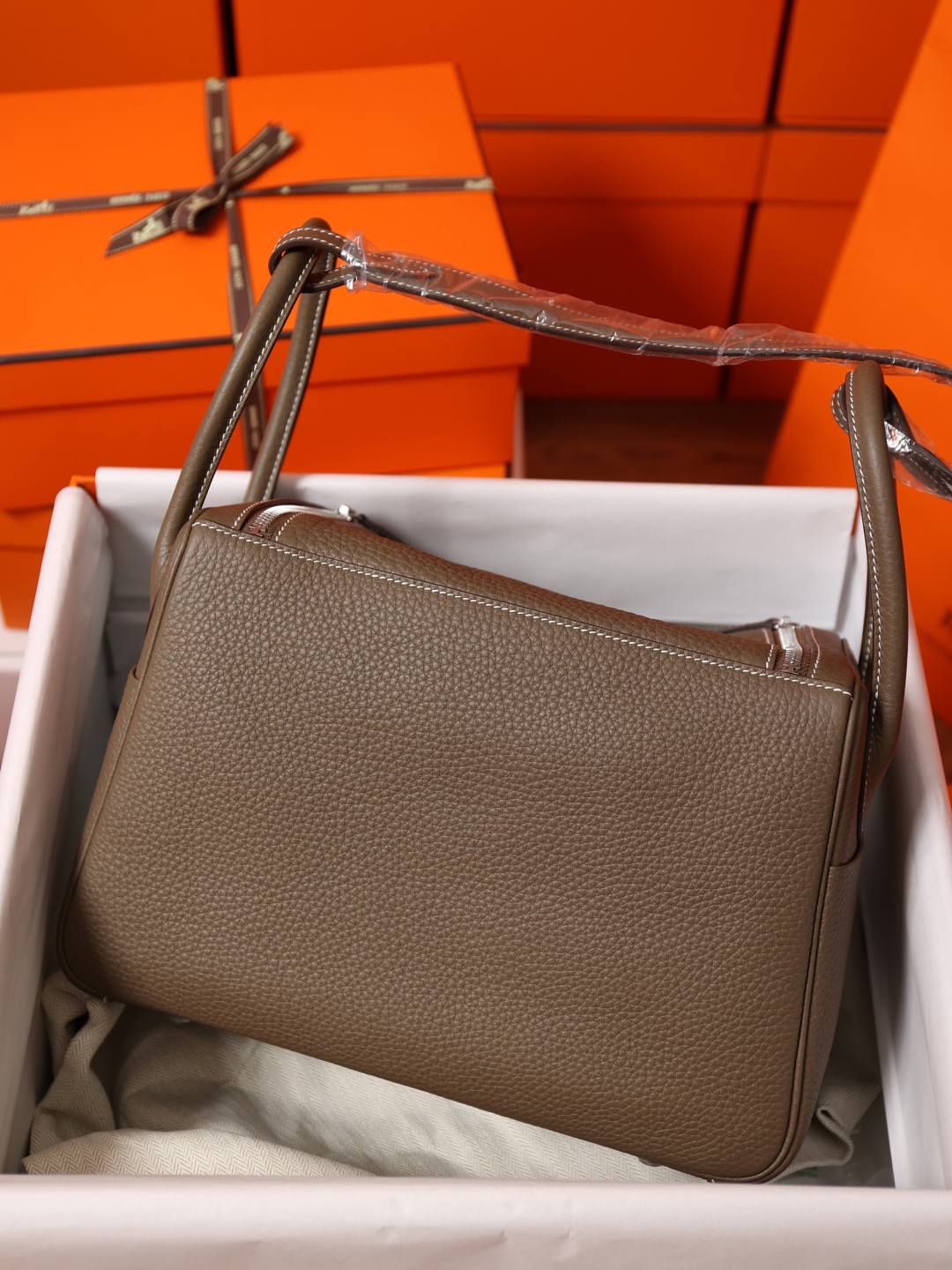 Shebag handmade Hermes Lindy 26 bag in togo elephante grey bag review(Feb 2026 updated)-Best Quality designer Bag Review, and online shopping, designer bag ru