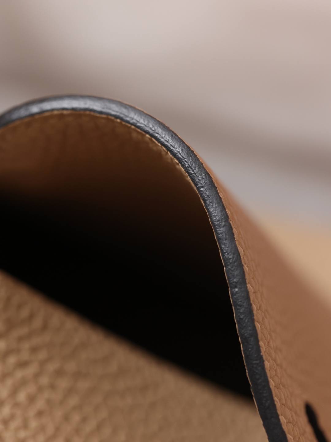 Shebag handmade Hermes Lindy 26 bag in beige togo leather bag review(Feb 2026 updated)-Best Quality designer Bag Review, and online shopping, designer bag ru