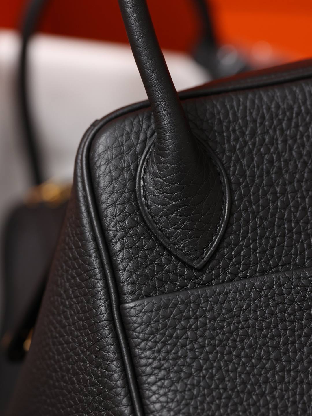 Shebag handmade Hermes Lindy 30 bag in black togo bag review(Feb 2026 updated)-Best Quality designer Bag Review, and online shopping, designer bag ru Shebag handmade Hermes Lindy 30 bag in black togo bag review(Feb 2026 updated)-Best Quality designer Bag Review, and online shopping, designer bag ru