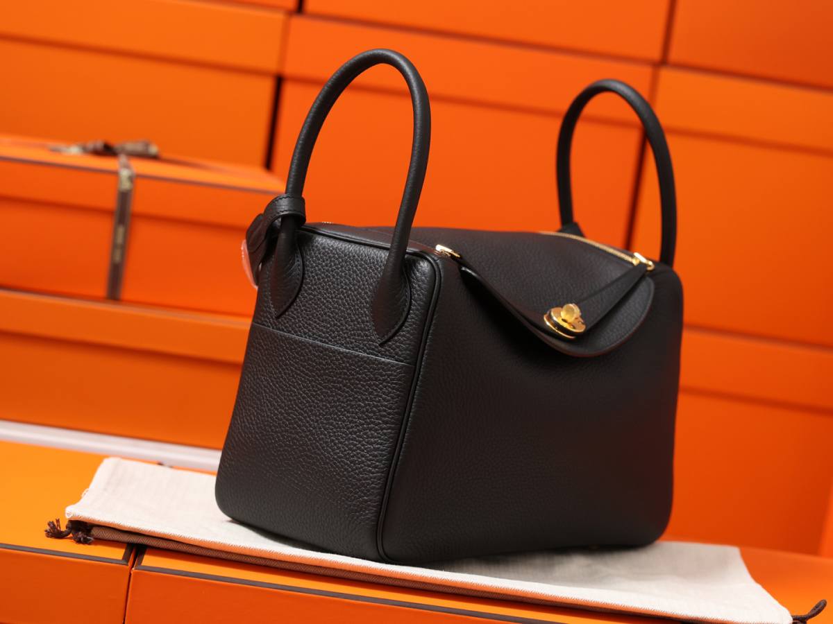 Shebag handmade Hermes Lindy 30 bag in black togo bag review(Feb 2026 updated)-Best Quality designer Bag Review, and online shopping, designer bag ru Shebag handmade Hermes Lindy 30 bag in black togo bag review(Feb 2026 updated)-Best Quality designer Bag Review, and online shopping, designer bag ru