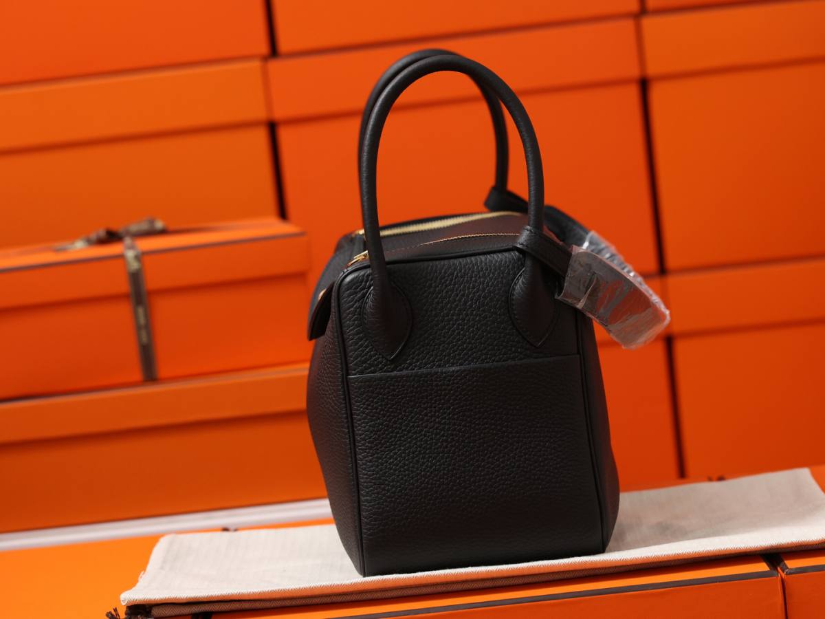Shebag handmade Hermes Lindy 30 bag in black togo bag review(Feb 2026 updated)-Best Quality designer Bag Review, and online shopping, designer bag ru Shebag handmade Hermes Lindy 30 bag in black togo bag review(Feb 2026 updated)-Best Quality designer Bag Review, and online shopping, designer bag ru