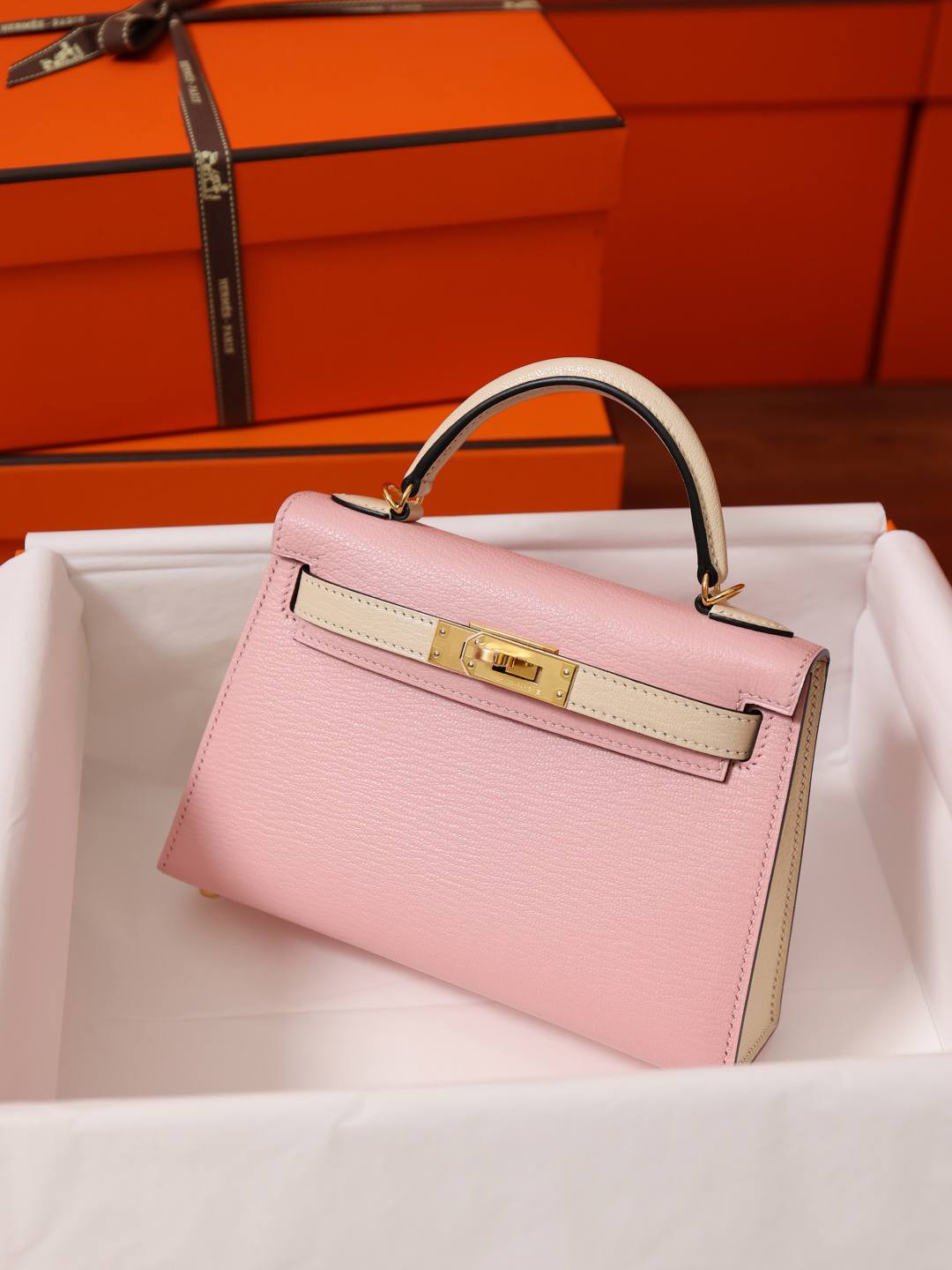 Shebag handmade Hermes Mini kelly 2 in goatskin leather pink bag review(Feb 2026 updated)-Best Quality designer Bag Review, and online shopping, designer bag ru Shebag handmade Hermes Mini kelly 2 in goatskin leather pink bag review(Feb 2026 updated)-Best Quality designer Bag Review, and online shopping, designer bag ru