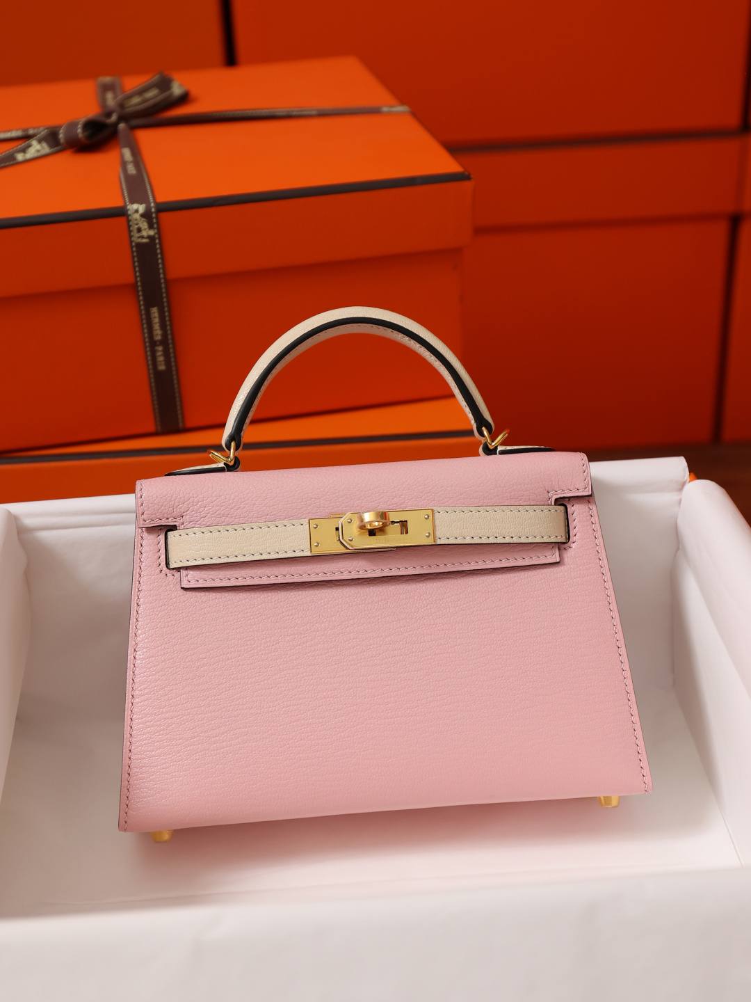 Shebag handmade Hermes Mini kelly 2 in goatskin leather pink bag review(Feb 2026 updated)-Best Quality designer Bag Review, and online shopping, designer bag ru Shebag handmade Hermes Mini kelly 2 in goatskin leather pink bag review(Feb 2026 updated)-Best Quality designer Bag Review, and online shopping, designer bag ru