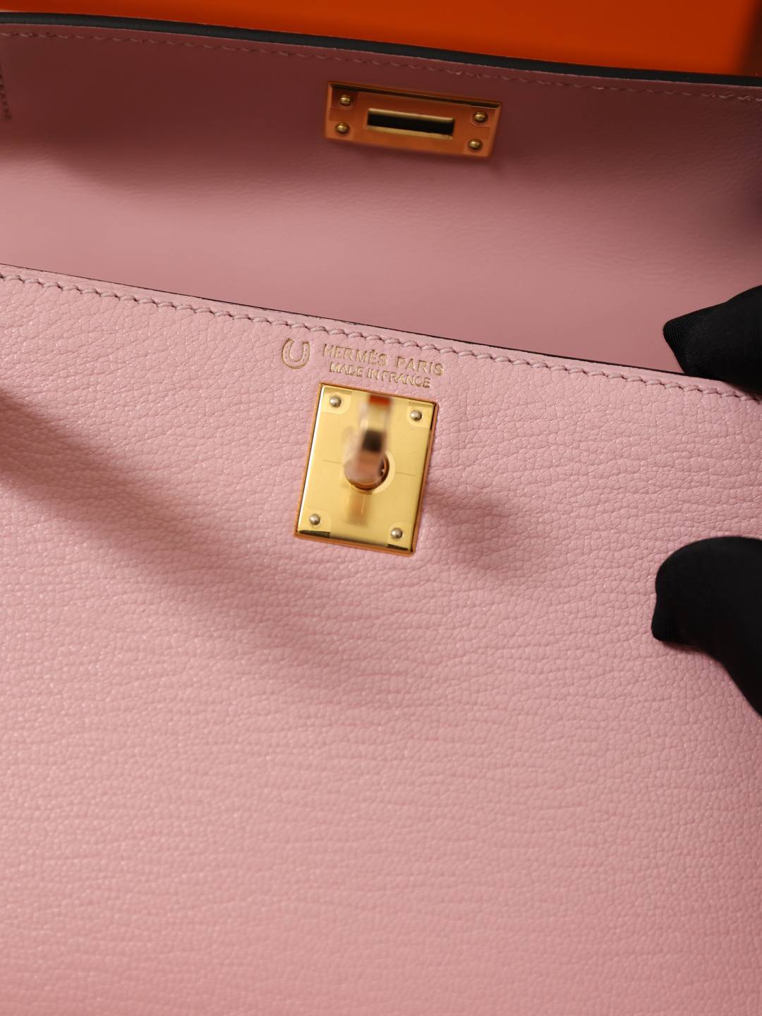 Shebag handmade Hermes Mini kelly 2 in goatskin leather pink bag review(Feb 2026 updated)-Best Quality designer Bag Review, and online shopping, designer bag ru Shebag handmade Hermes Mini kelly 2 in goatskin leather pink bag review(Feb 2026 updated)-Best Quality designer Bag Review, and online shopping, designer bag ru
