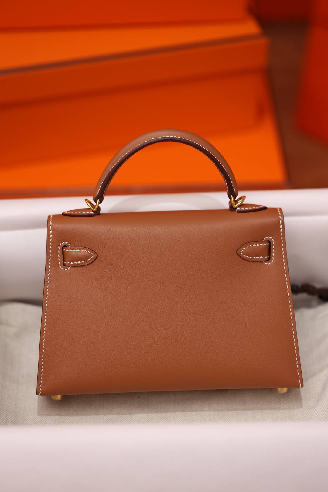 Shebag handmade Hermes Mini Kelly 2 bag in golden brown in epsom leather bag review(Feb 2026 updated)-Best Quality designer Bag Review, and online shopping, designer bag ru Shebag handmade Hermes Mini Kelly 2 bag in golden brown in epsom leather bag review(Feb 2026 updated)-Best Quality designer Bag Review, and online shopping, designer bag ru