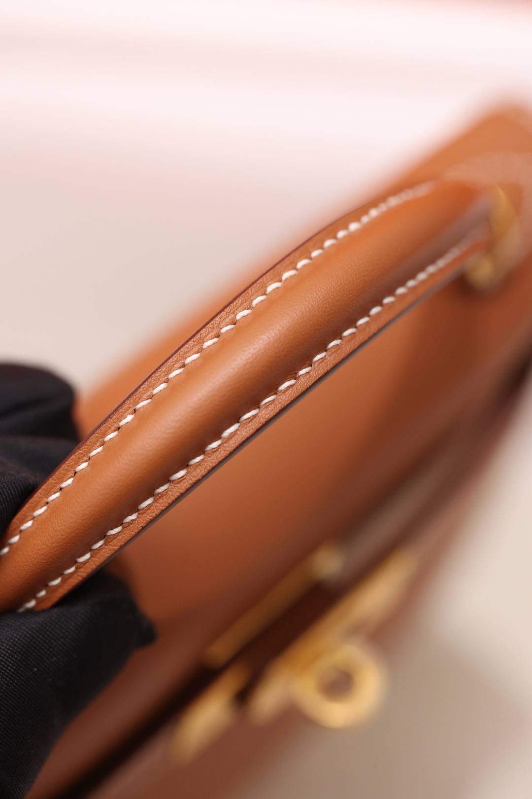 Shebag handmade Hermes Mini Kelly 2 bag in golden brown in epsom leather bag review(Feb 2026 updated)-Best Quality designer Bag Review, and online shopping, designer bag ru Shebag handmade Hermes Mini Kelly 2 bag in golden brown in epsom leather bag review(Feb 2026 updated)-Best Quality designer Bag Review, and online shopping, designer bag ru