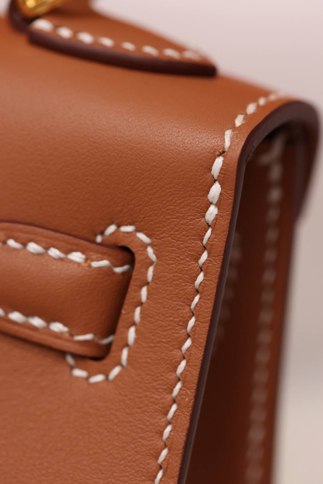Shebag handmade Hermes Mini Kelly 2 bag in golden brown in epsom leather bag review(Feb 2026 updated)-Best Quality designer Bag Review, and online shopping, designer bag ru Shebag handmade Hermes Mini Kelly 2 bag in golden brown in epsom leather bag review(Feb 2026 updated)-Best Quality designer Bag Review, and online shopping, designer bag ru
