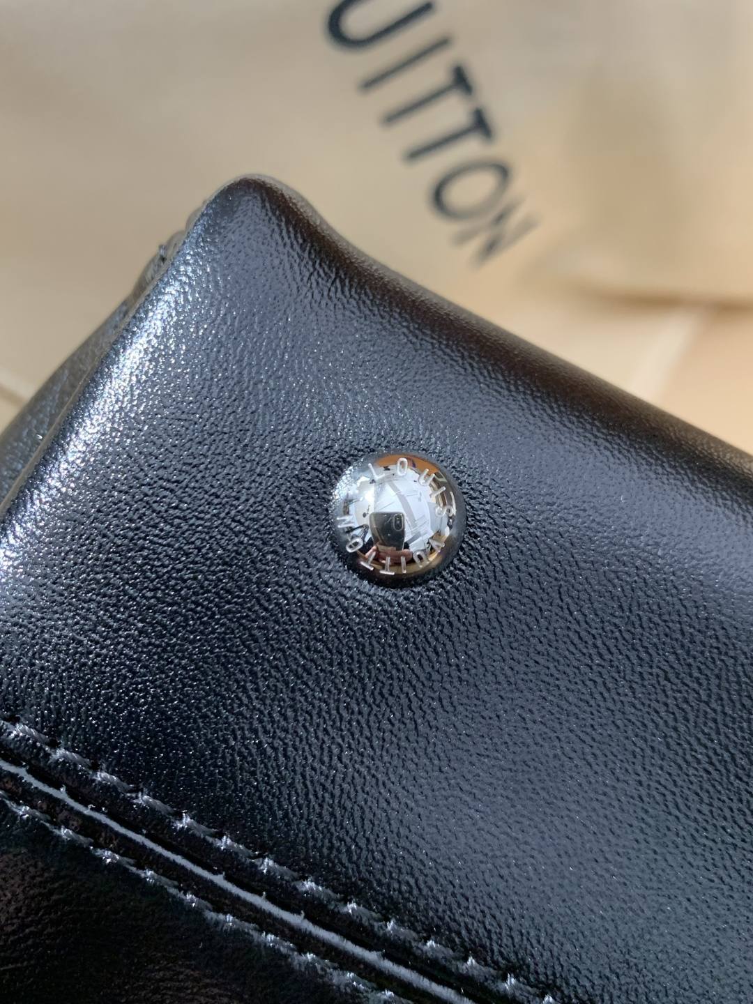 Shebag best replica Louis Vuitton Carryall BB bag M12888 lambskin bag(Mar 2026 updated)-Best Quality designer Bag Review, and online shopping, designer bag ru