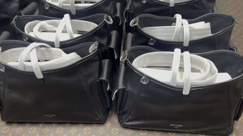 Shebag best replica Louis Vuitton Carryall Dark lambskin bag in warehouse(Apr 2026 updated)-Best Quality designer Bag Review, and online shopping, designer bag ru