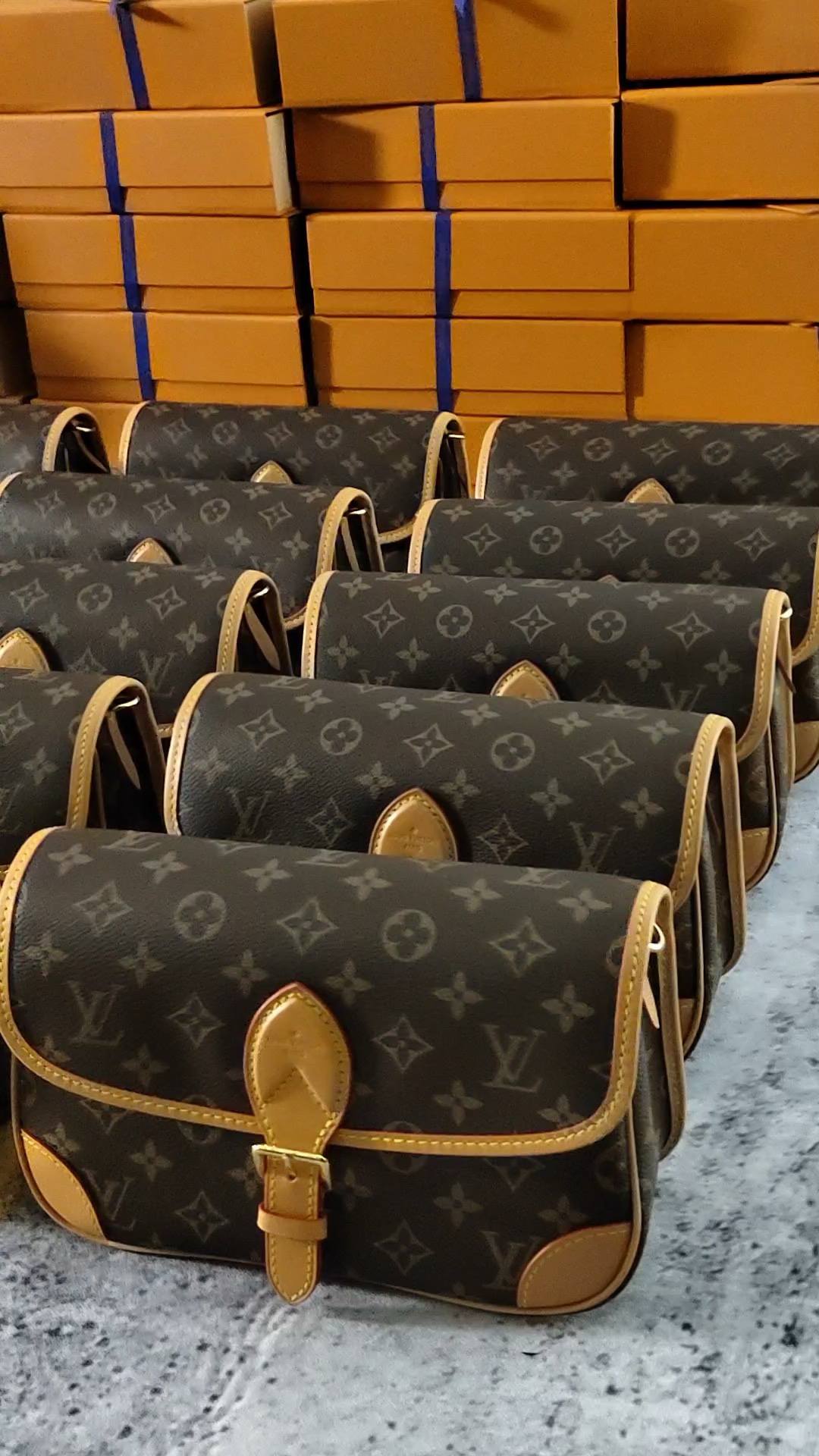 Shebag super replica Louis Vuitton bags stocks in warehouse(Apr 2026 updated)-Best Quality designer Bag Review, and online shopping, designer bag ru