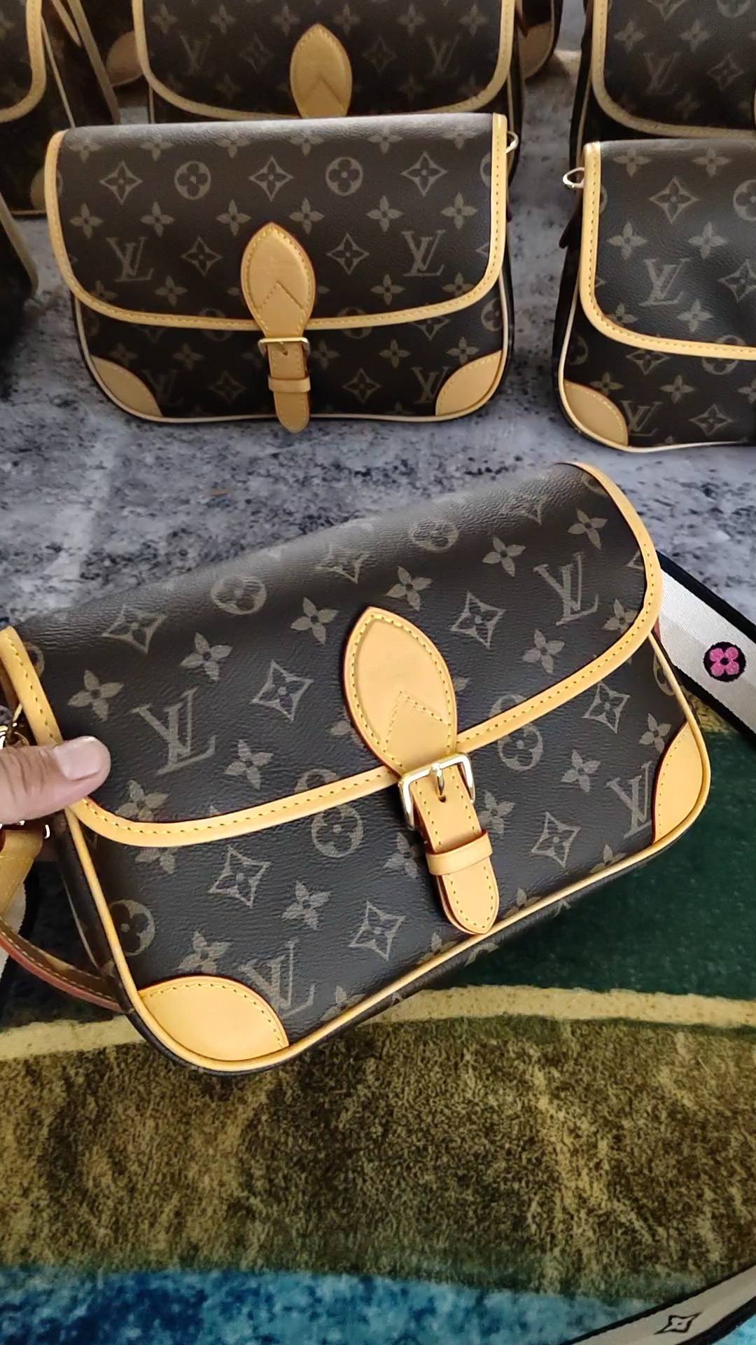 Shebag super replica Louis Vuitton bags stocks in warehouse(Apr 2026 updated)-Best Quality designer Bag Review, and online shopping, designer bag ru