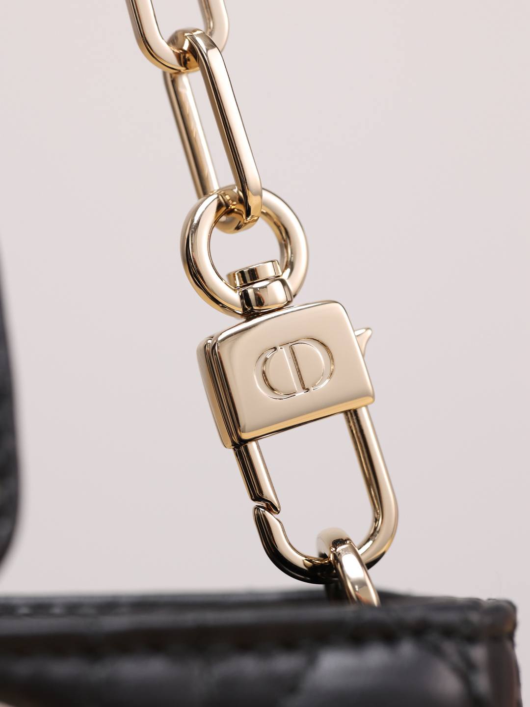 Shebag super replica Dior D Joy Mini bag review(Apr 2026 updated)-Best Quality designer Bag Review, and online shopping, designer bag ru