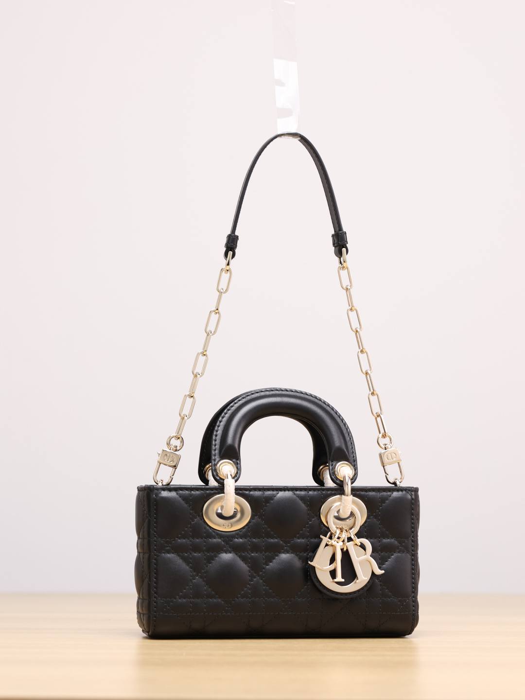 Shebag super replica Dior D Joy Mini bag review(Apr 2026 updated)-Best Quality designer Bag Review, and online shopping, designer bag ru