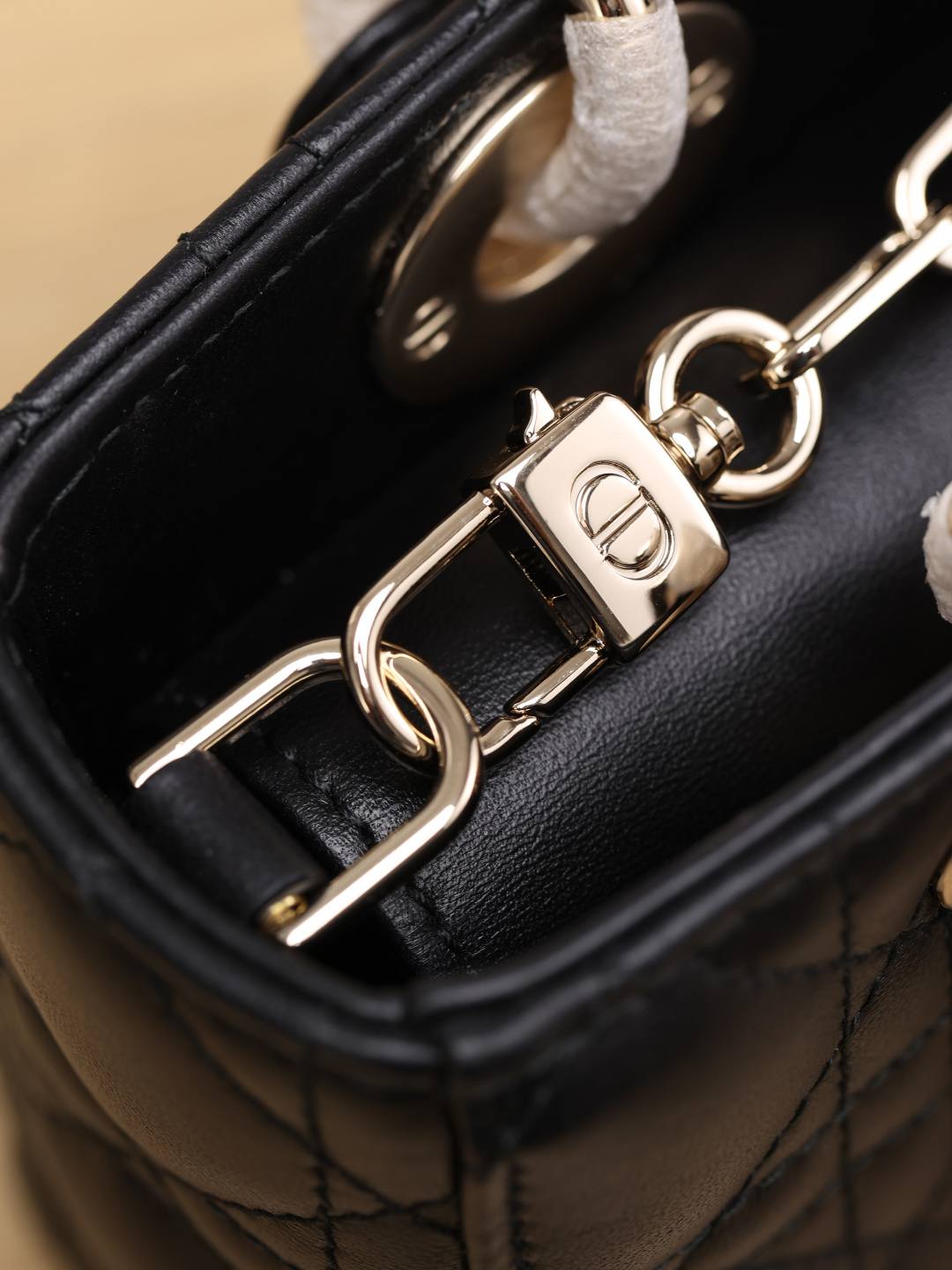 Shebag super replica Dior D Joy Mini bag review(Apr 2026 updated)-Best Quality designer Bag Review, and online shopping, designer bag ru