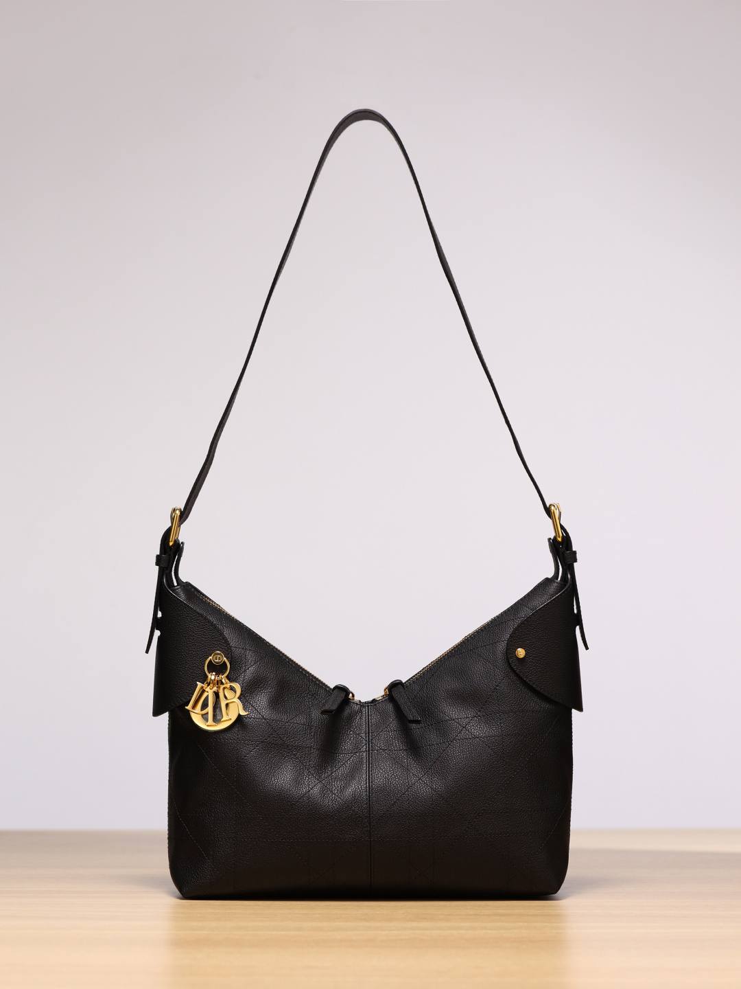 Shebag super replica Dior Voyage bag medium size review(Apr 2026 updated)-Best Quality designer Bag Review, and online shopping, designer bag ru