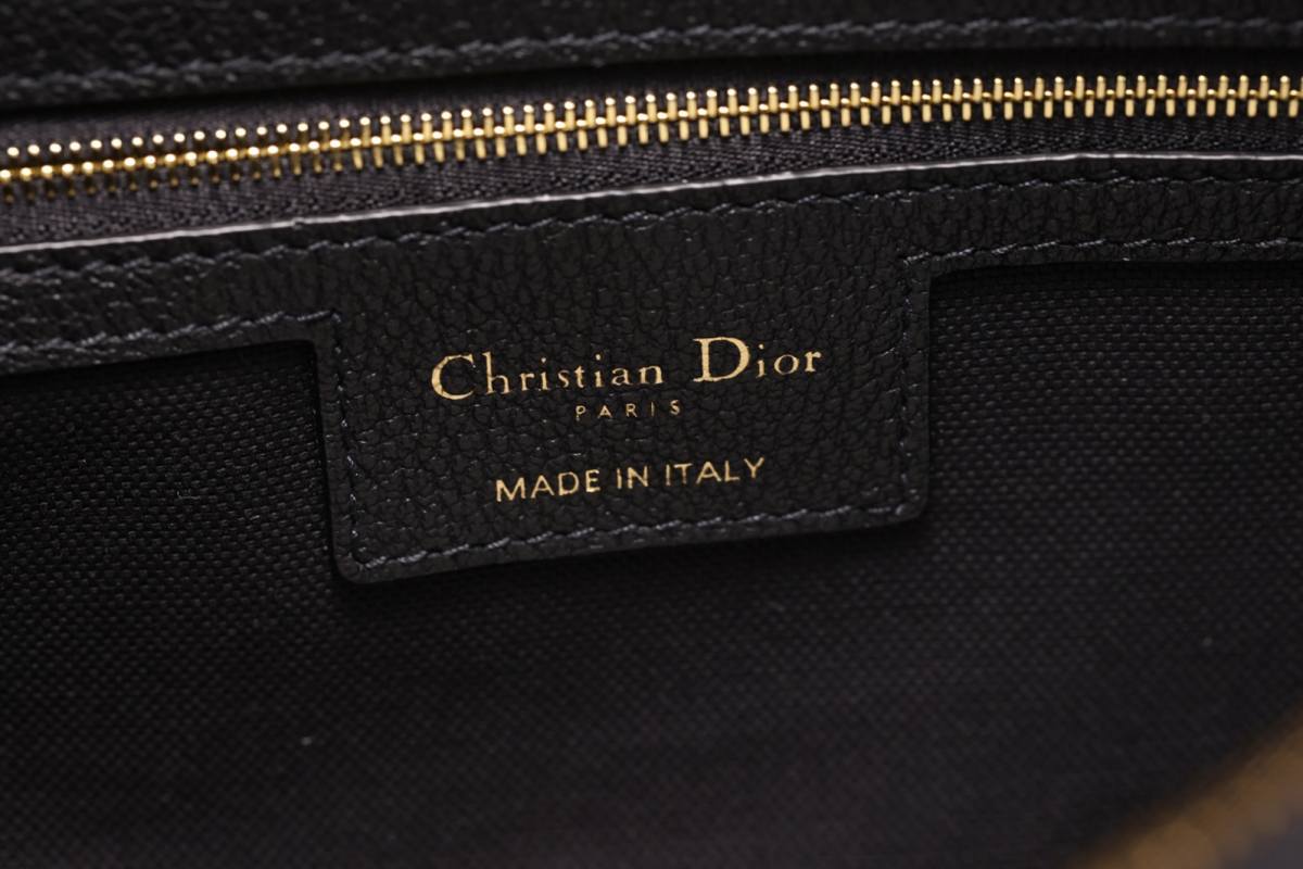 Shebag super replica Dior Voyage bag medium size review(Apr 2026 updated)-Best Quality designer Bag Review, and online shopping, designer bag ru